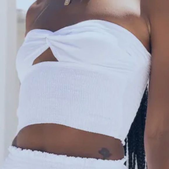 Melanie White Strapless Smocked Bustier Crop Top - Picture 5 of 5